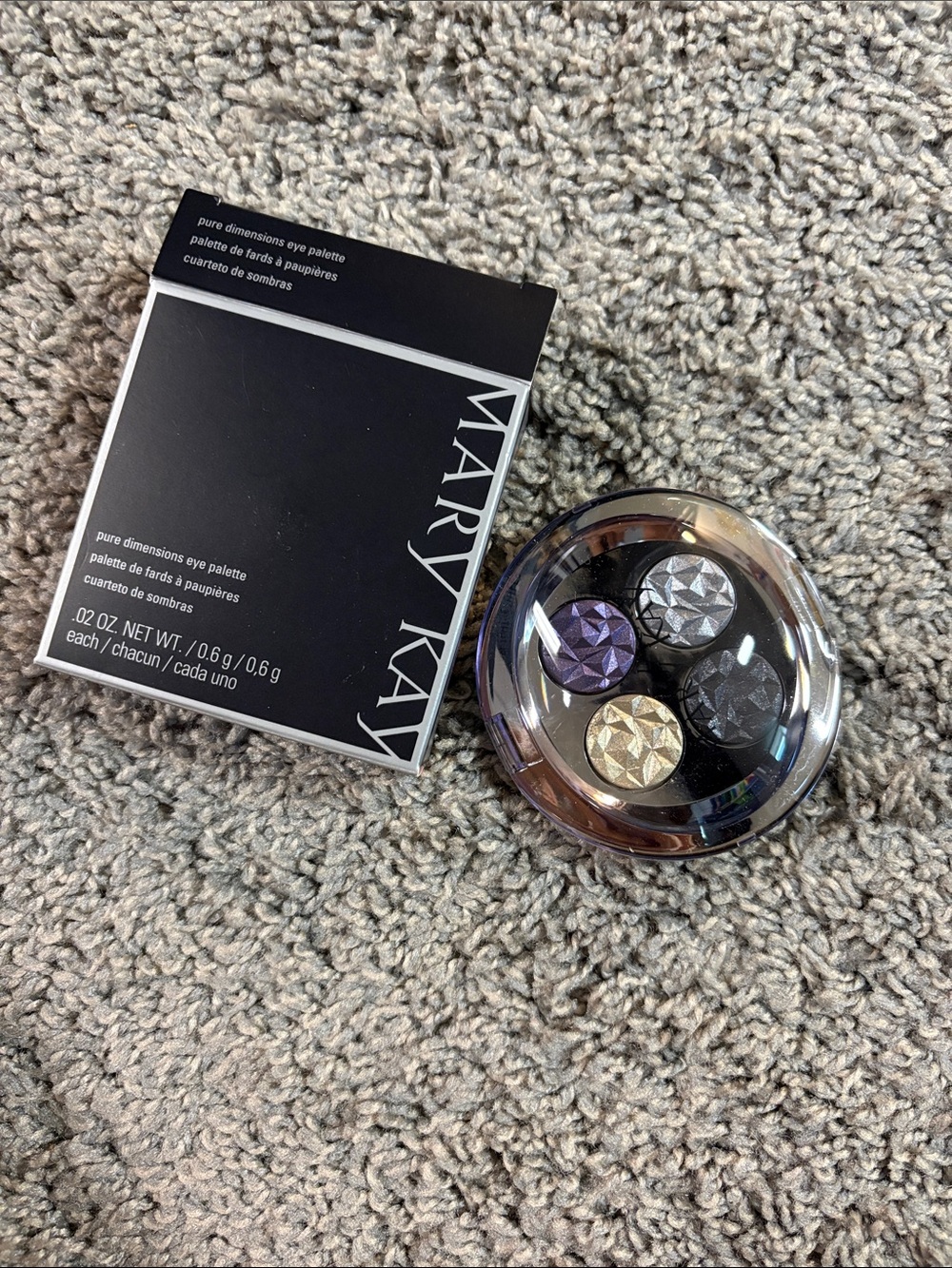 Mary Kay Pure Dimensions Quad Eyeshadow, Paris starlight palette
